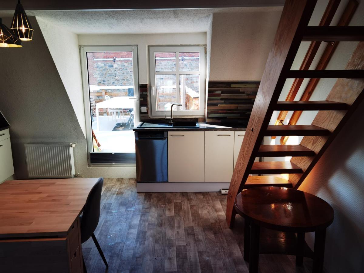 Gemuetliche Dachwohnung Mit Kleiner Oder Grosser Dachterrasse Nebeneinander 볼미르스테트 외부 사진