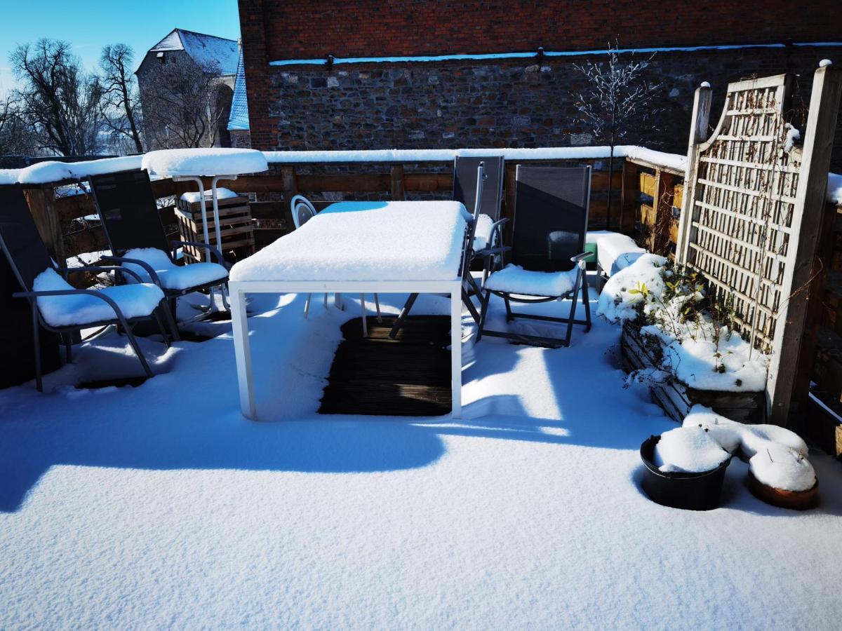 Gemuetliche Dachwohnung Mit Kleiner Oder Grosser Dachterrasse Nebeneinander 볼미르스테트 외부 사진