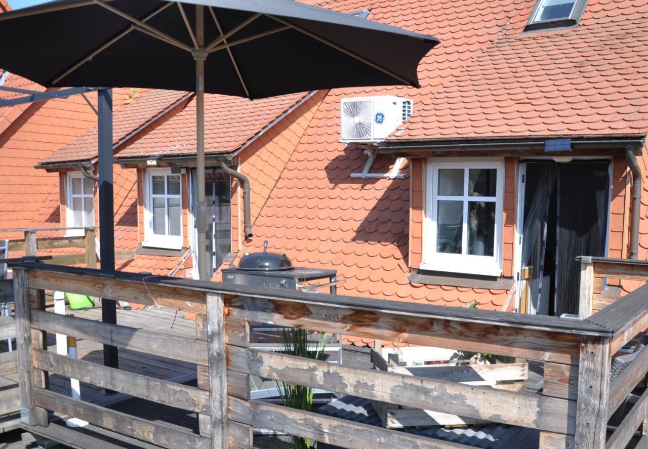 Gemuetliche Dachwohnung Mit Kleiner Oder Grosser Dachterrasse Nebeneinander 볼미르스테트 외부 사진